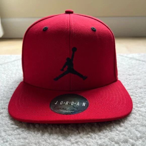 Jordan Hat - Picture 3 of 6
